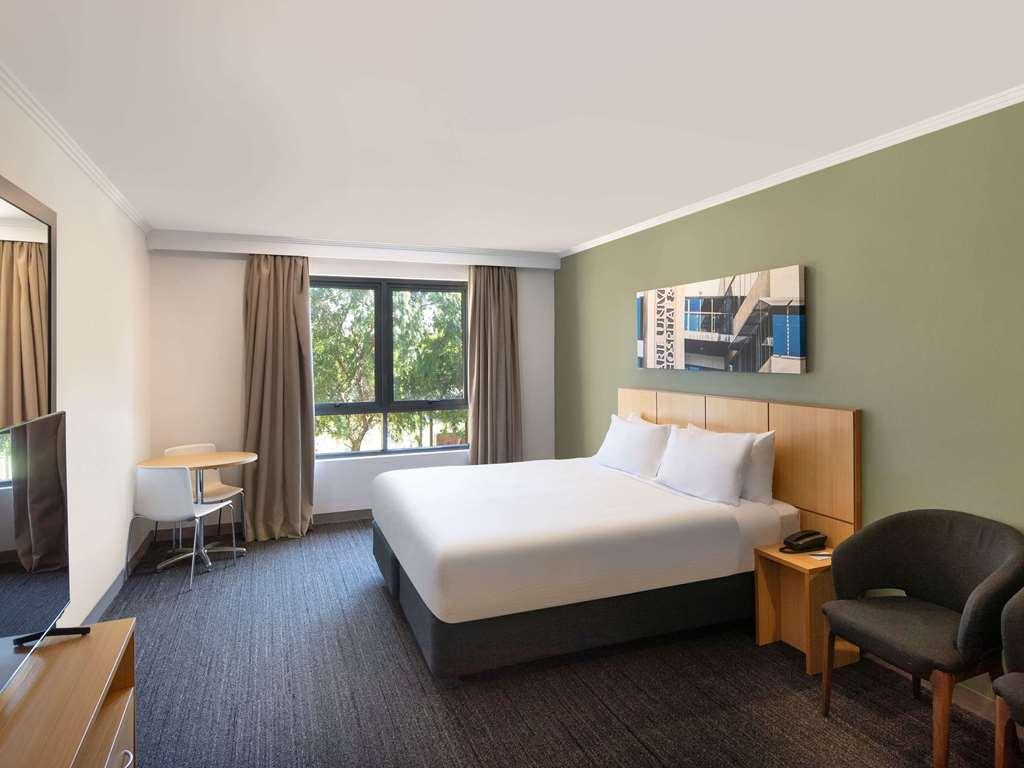 Mercure Sydney Macquarie Park Bilik gambar